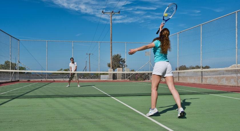 makarios hotel tennis court